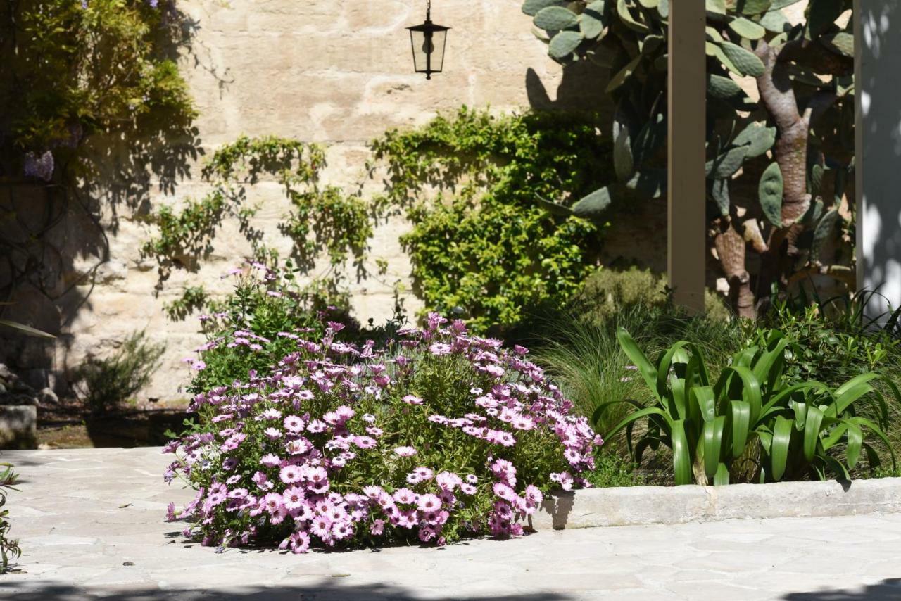 Il Giardino Di Benedetta Couette-café Lecce